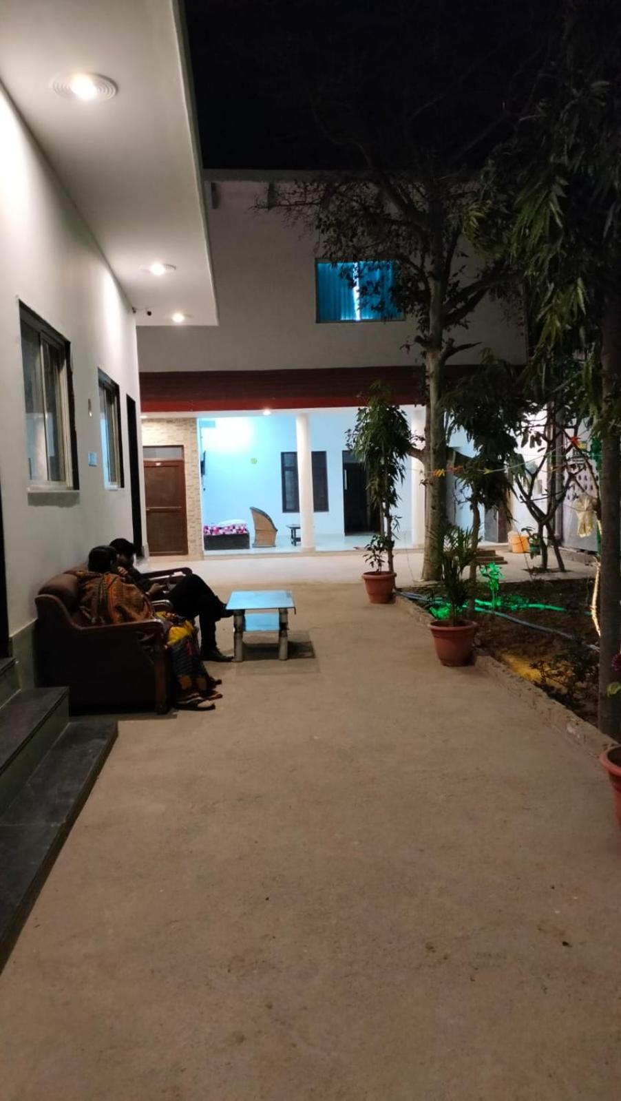 Maa Gayatri Dham Ξενοδοχείο Vrindāvan Εξωτερικό φωτογραφία